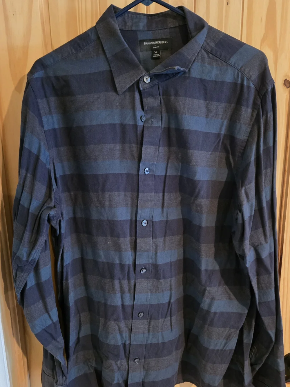 Banana Republic Men’s Horizontal Stripe Button-Down Shirt - Blue & Gray